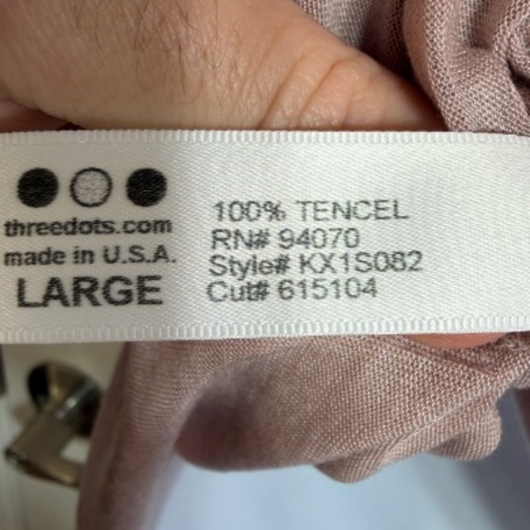 Three Dots Blush Pink Short Sleeve Blouse - Picture 4 of 4